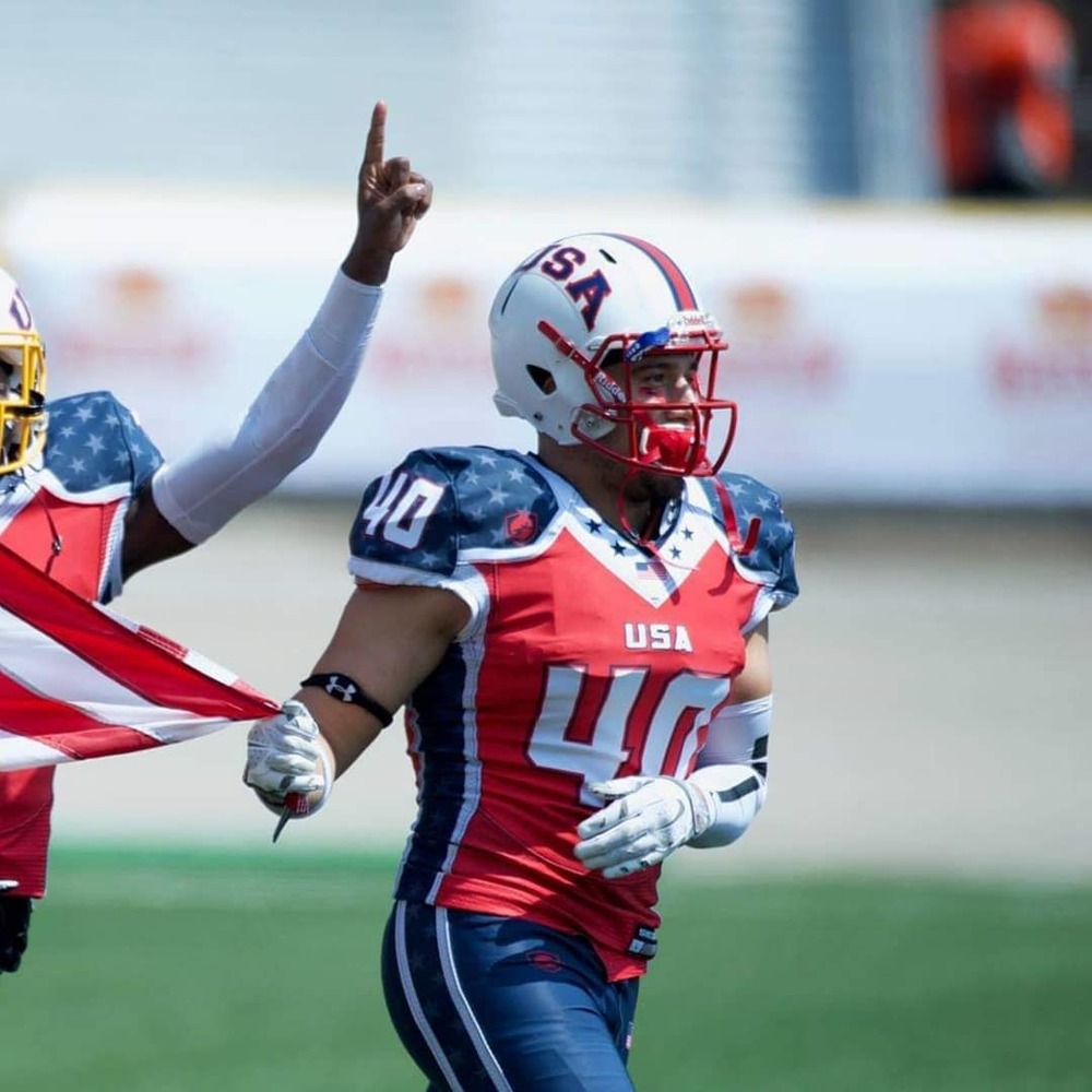 Meet your Posher, Nicholas